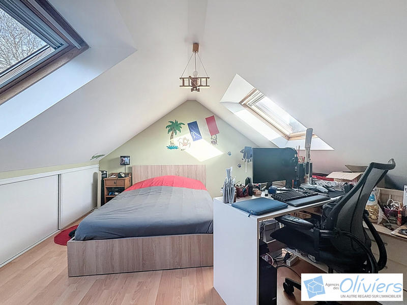 Maison - 97 m² - 6 pièces