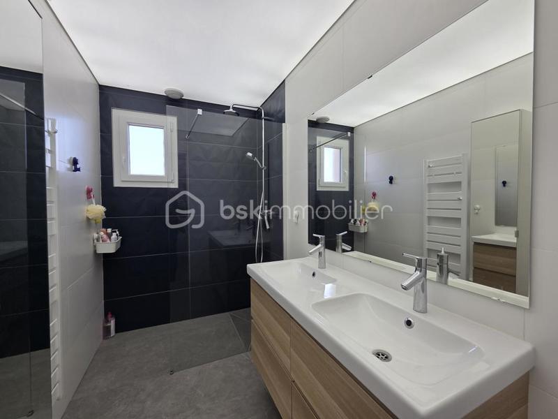 Villa - 158 m² - 5 pièces