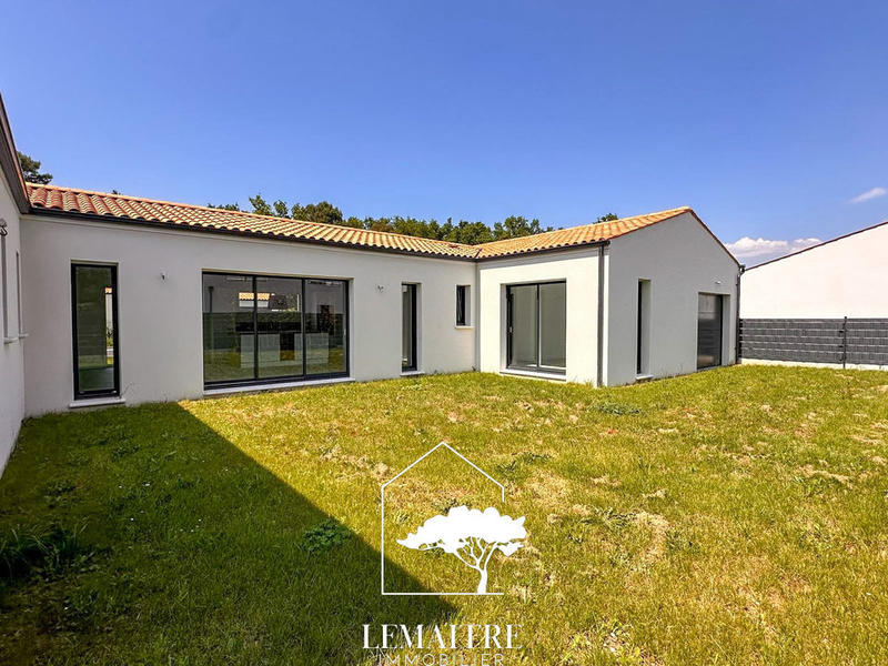 Maison - 143 m² - 5 pièces