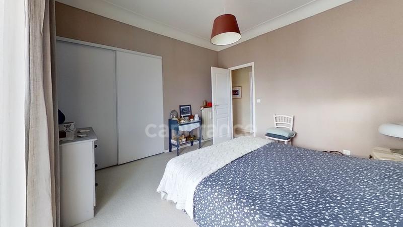 Villa - 188 m² - 6 pièces