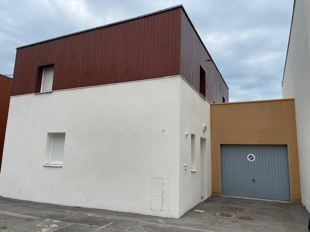 Maison - 106 m² - 5 pièces