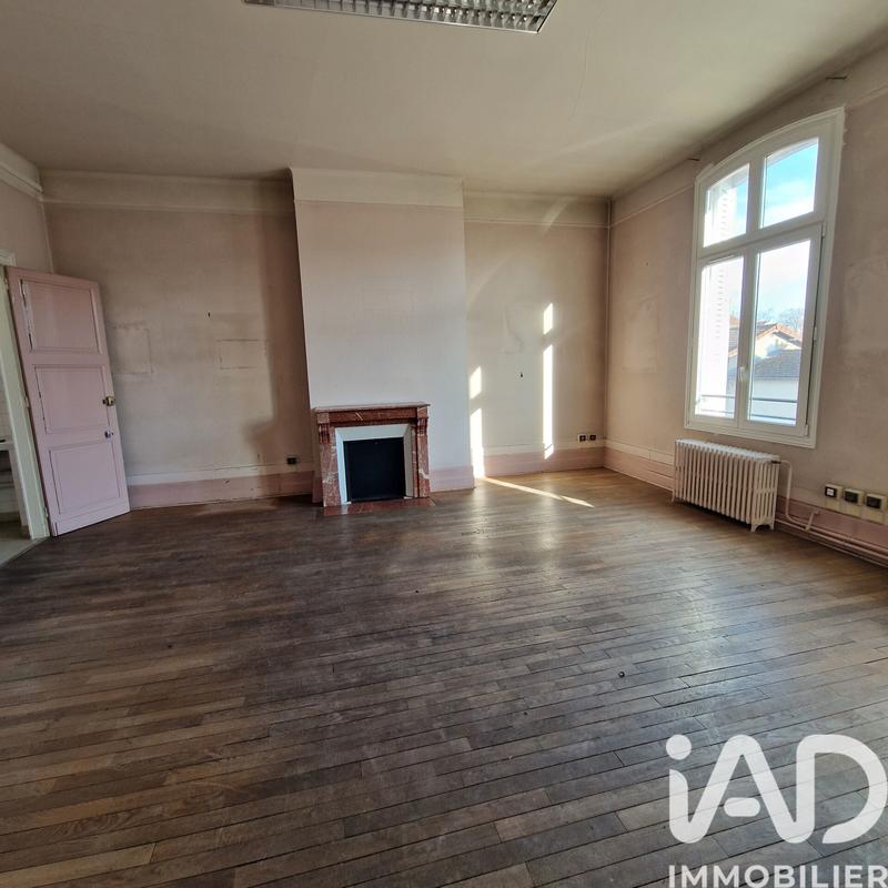 Maison - 440 m² - 14 pièces