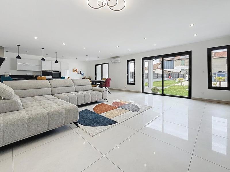 Maison - 125 m² - 4 pièces