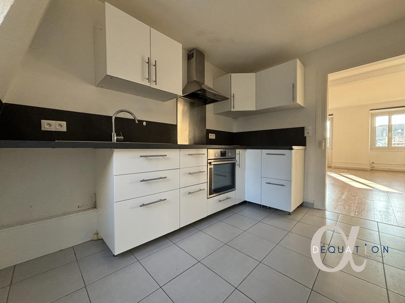 Duplex - 113 m² - 6 pièces