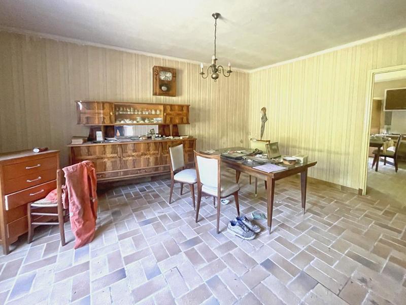 Corps de ferme - 400 m² - 5 pièces