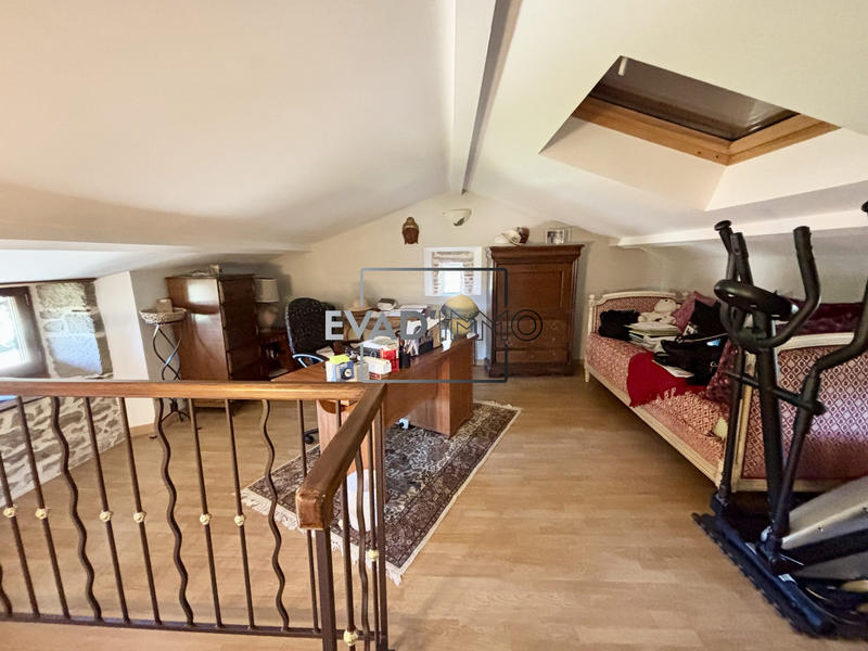 Ferme - 242 m² - 10 pièces