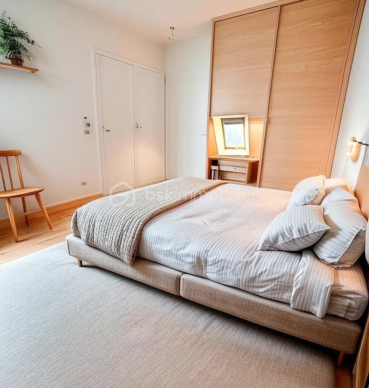 Maison - 215 m² - 7 pièces