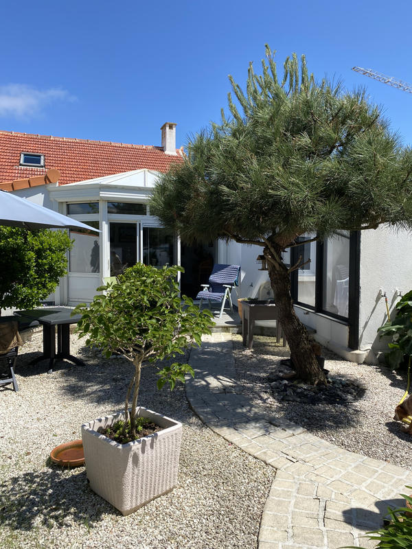 Propriété - 110 m² - 6 pièces