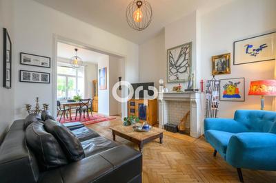 Maison - 140 m² - 5 pièces