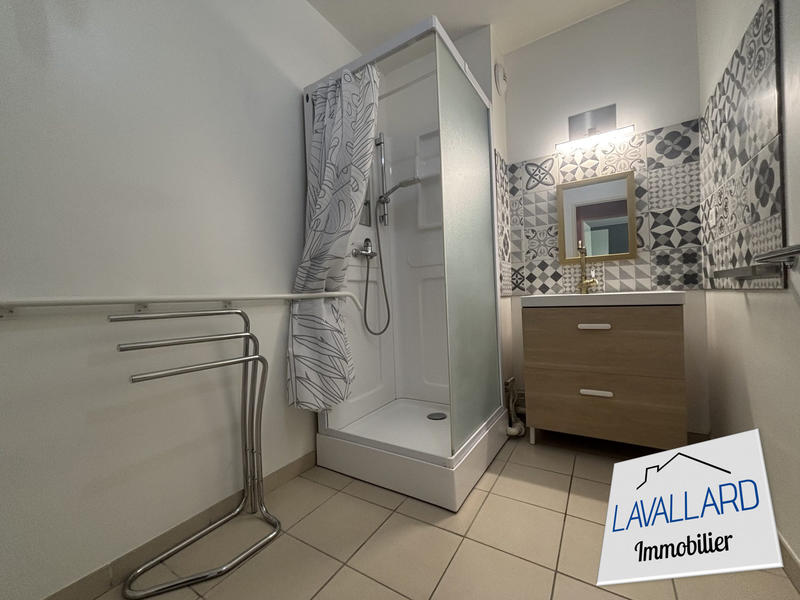 Appartement - 62 m² - 2 pièces