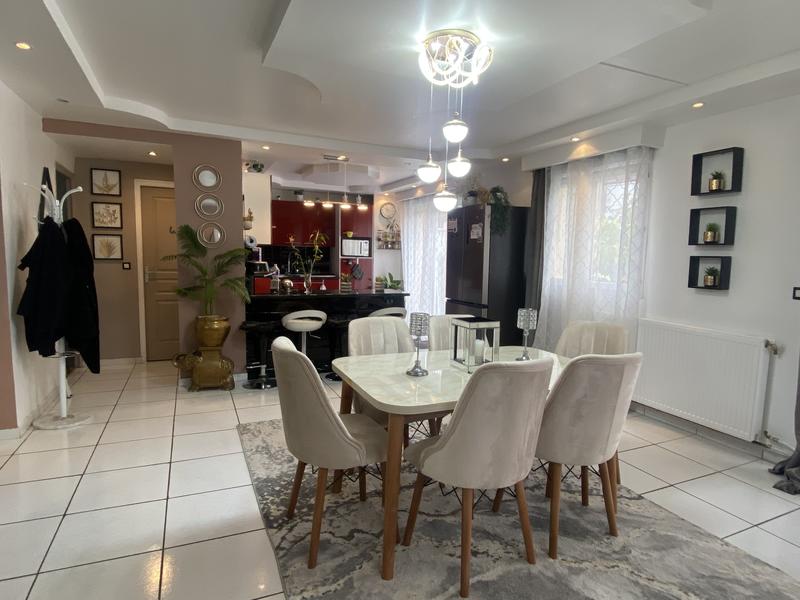 Maison - 146 m² - 7 pièces