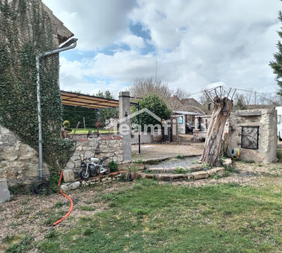 Maison - 90 m² - 3 pièces