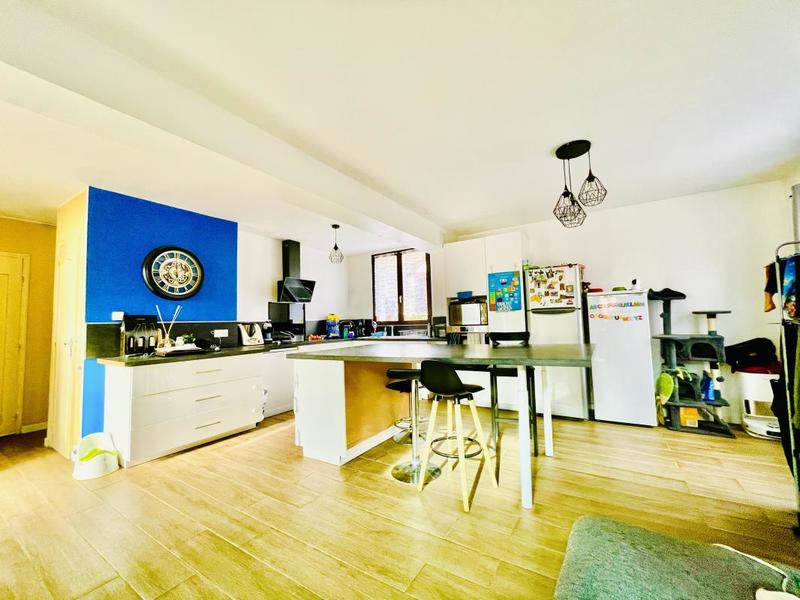 Maison - 113 m² - 6 pièces