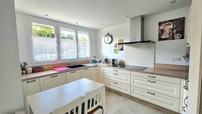 Maison - 133 m² - 6 pièces