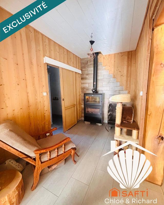 Maison - 180 m² - 8 pièces