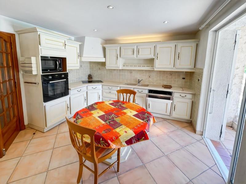 Villa - 185 m² - 5 pièces