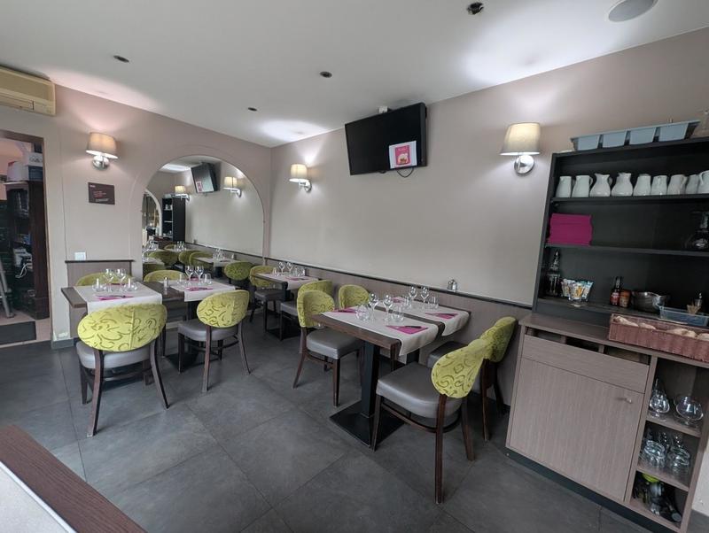 Local commercial - 240 m²