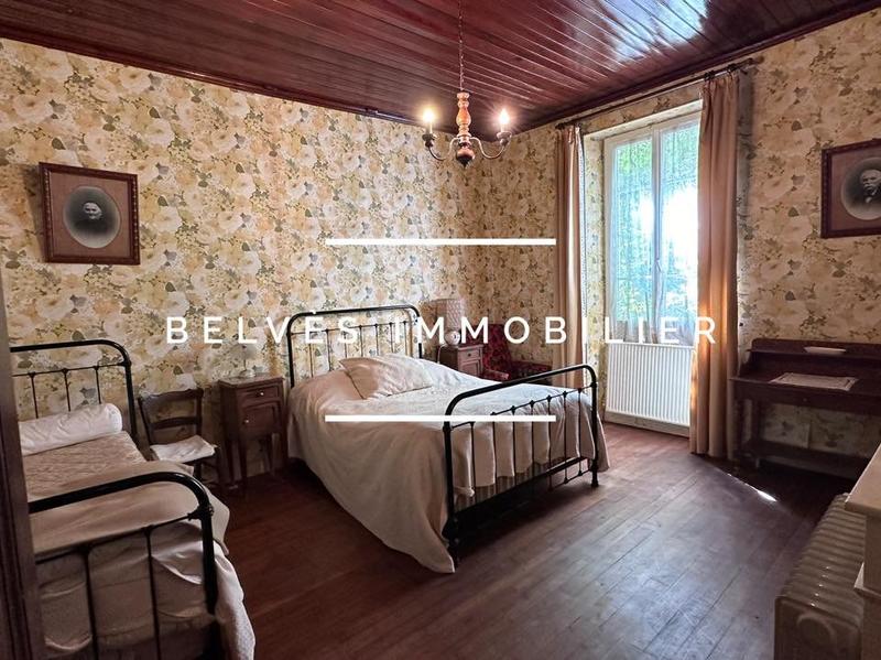 Maison - 200 m² - 5 pièces