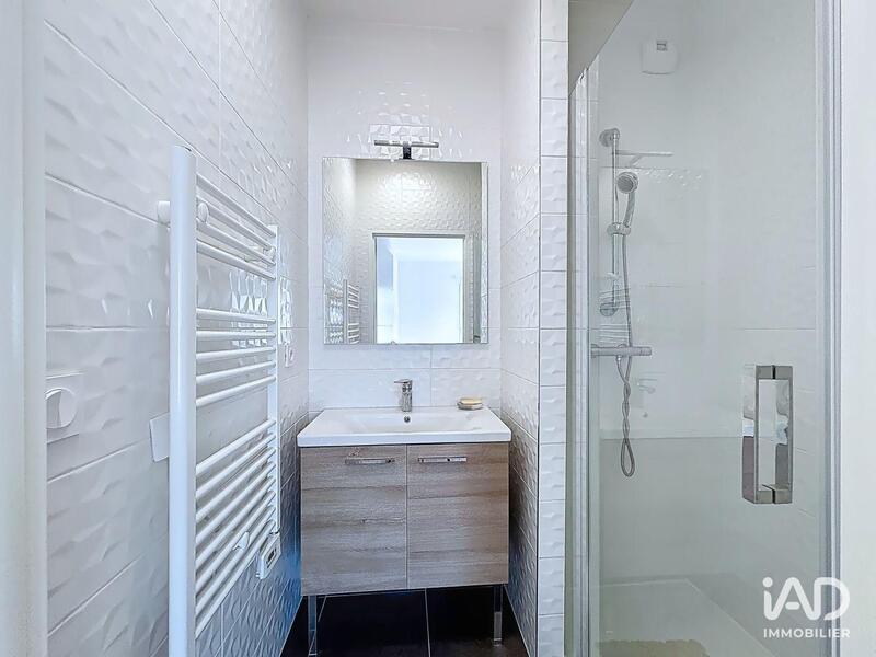 Appartement - 100 m² - 5 pièces