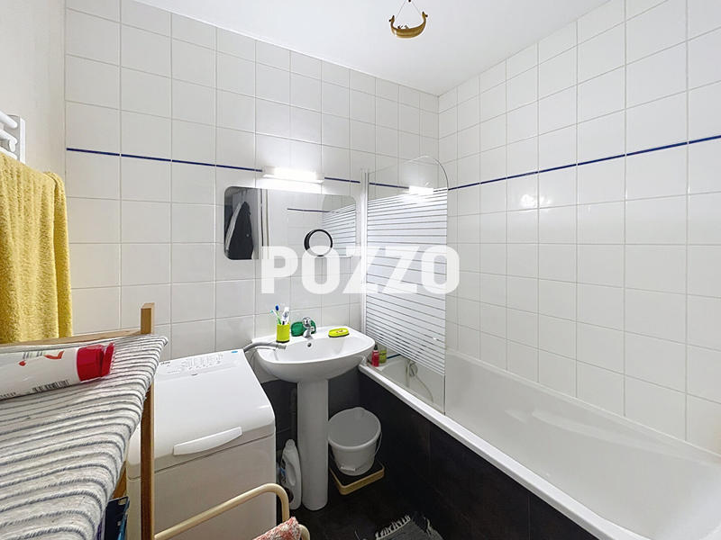 Appartement - 67 m² - 4 pièces