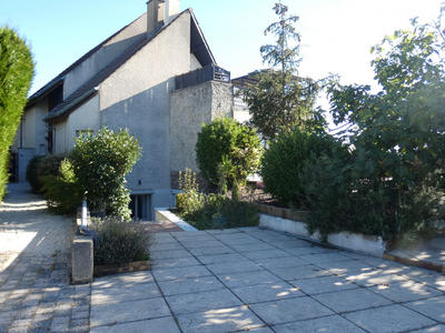 Appartement - 87 m² - 3 pièces