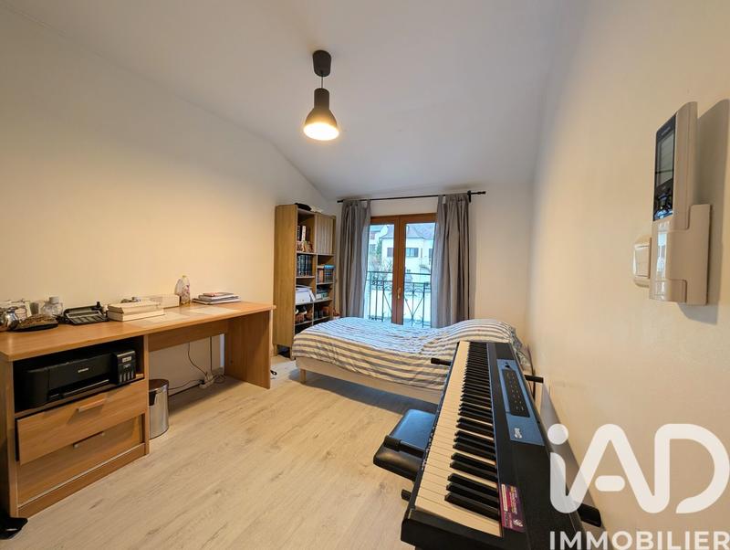 Maison - 329 m² - 7 pièces