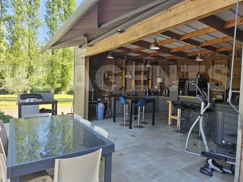 Maison contemporaine - 170 m² - 4 pièces