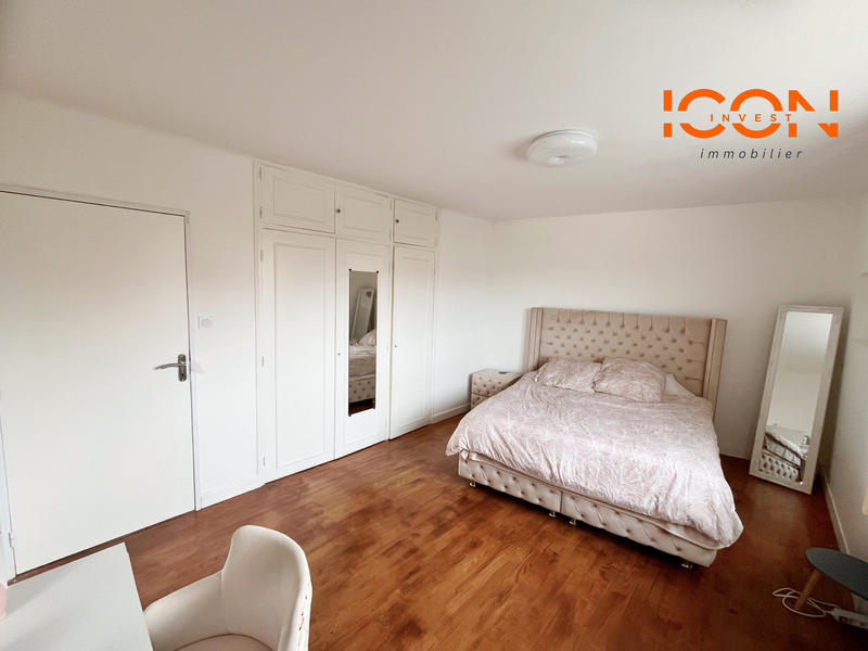 Appartement - 82 m² - 3 pièces