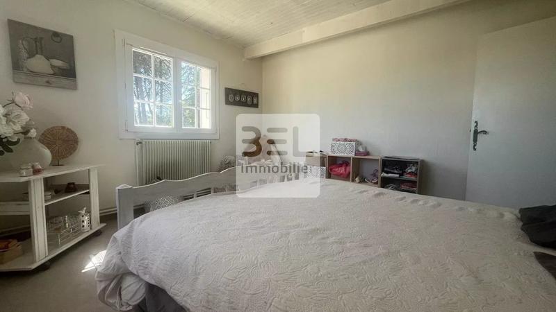 Propriété - 244 m² - 8 pièces