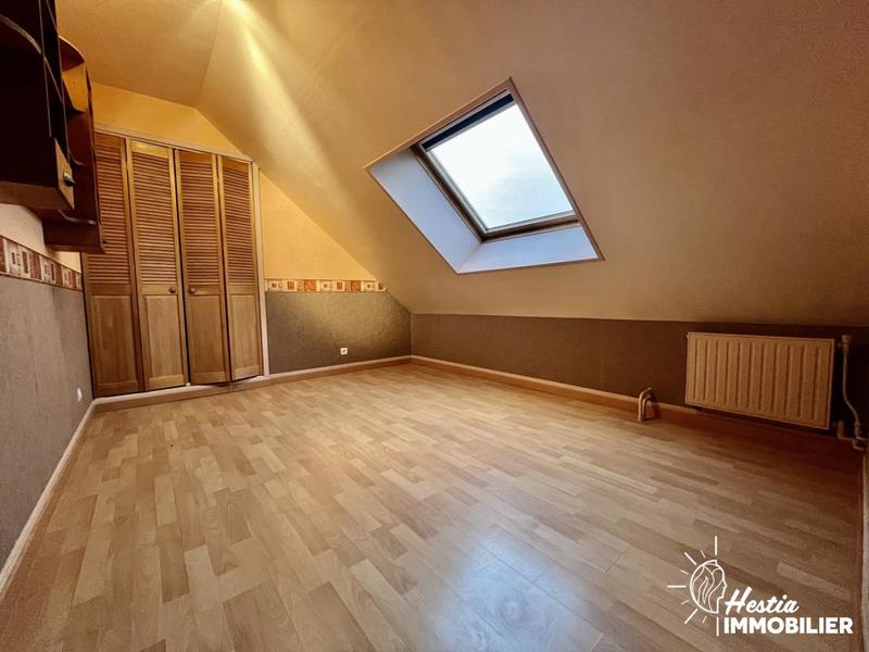 Maison - 218 m² - 8 pièces