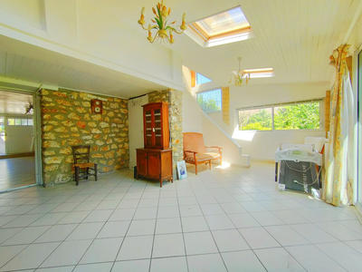 Maison - 121 m² - 5 pièces