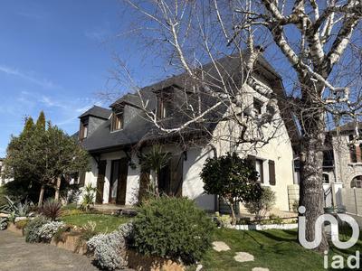 Maison de ville - 131 m² - 5 pièces