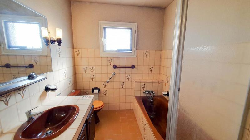 Villa - 245 m² - 7 pièces