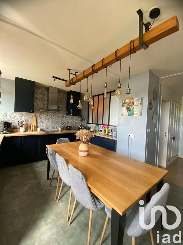 Appartement - 95 m² - 5 pièces