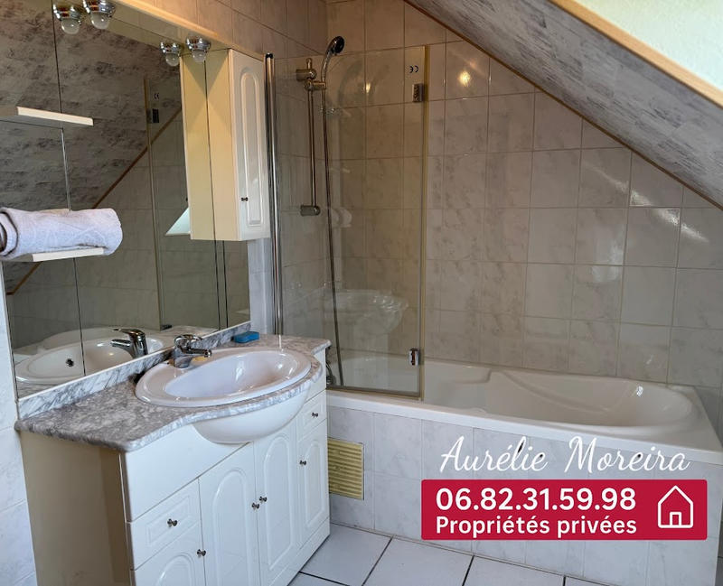 Maison - 93 m² - 4 pièces