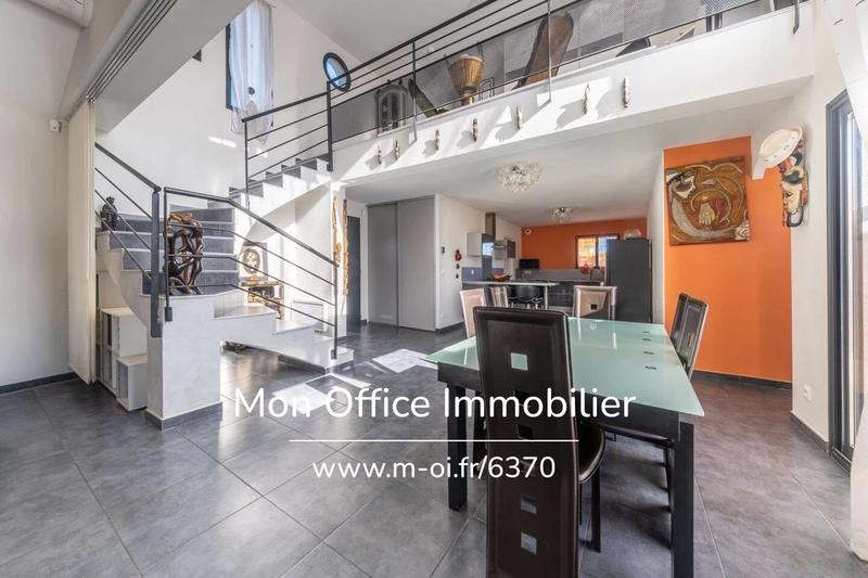 Maison - 143 m² - 5 pièces