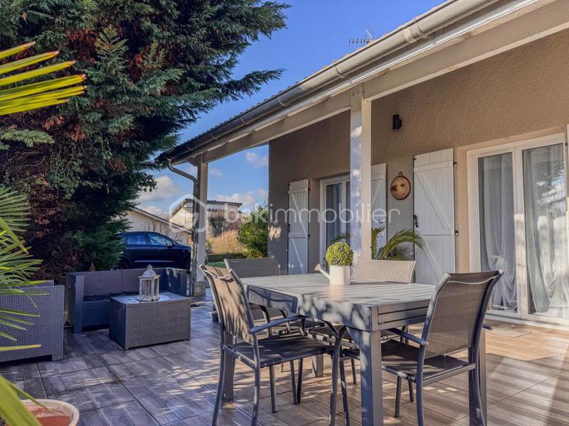 Maison - 110 m² - 4 pièces