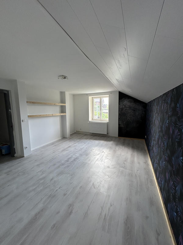 Maison - 242 m² - 7 pièces