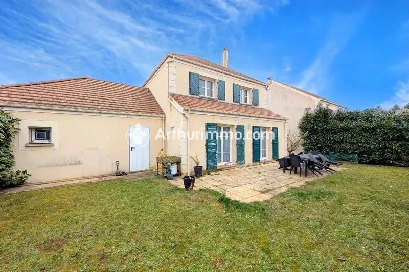 Maison - 118 m² - 5 pièces