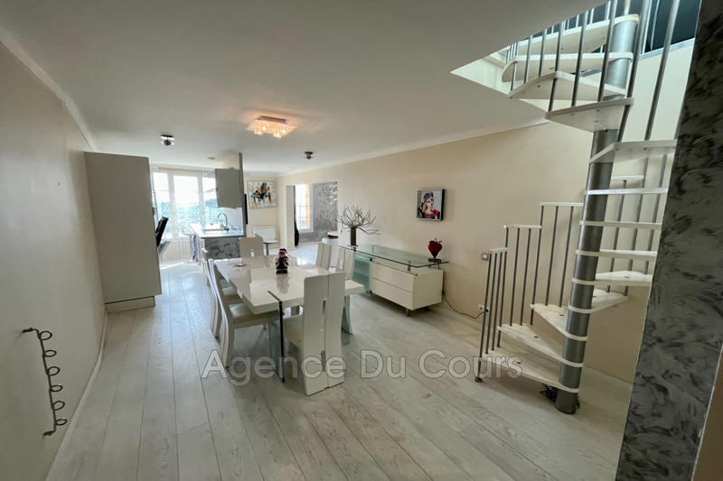Duplex - 86 m² - 4 pièces