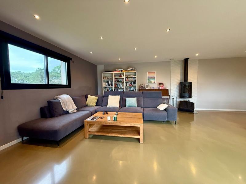 Maison - 180 m² - 7 pièces