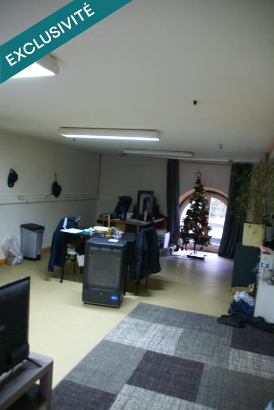 Maison - 446 m² - 14 pièces