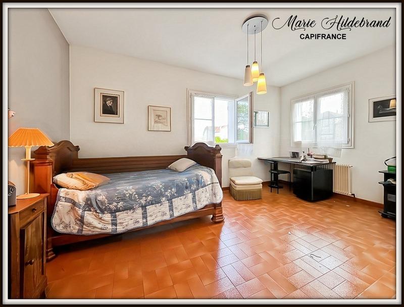 Maison - 173 m² - 9 pièces