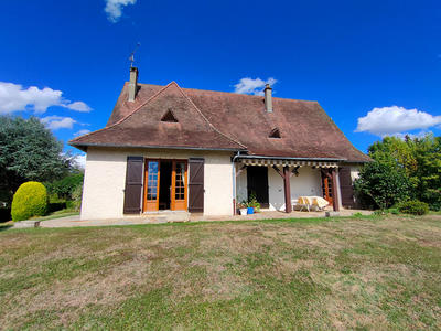 Maison - 170 m² - 7 pièces