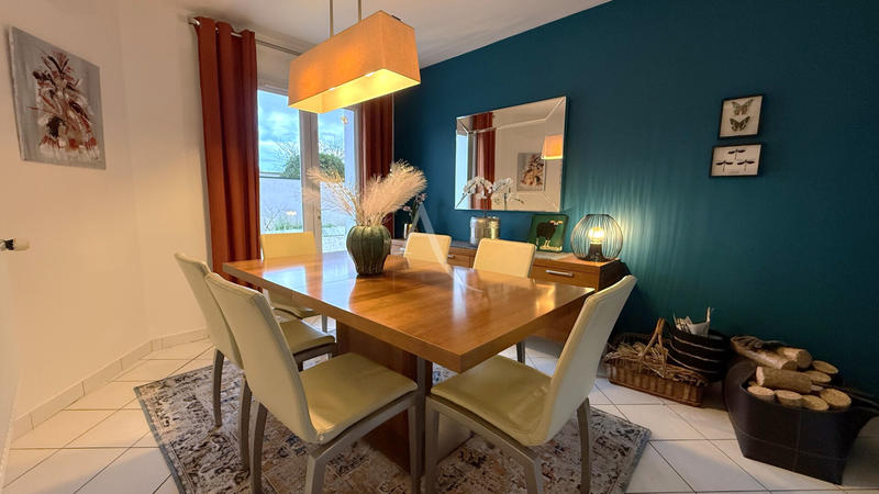 Maison - 105 m² - 5 pièces