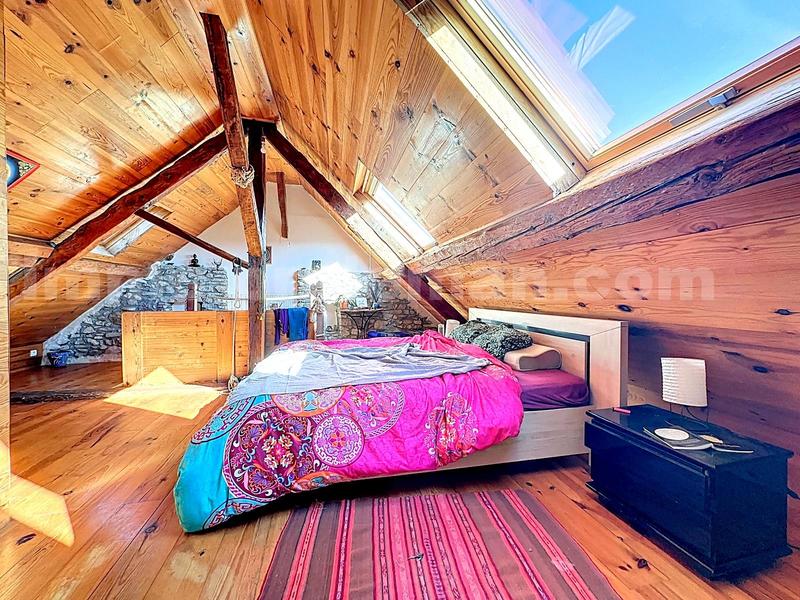 Corps de ferme - 136 m² - 5 pièces