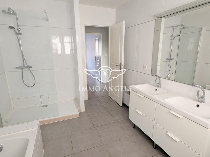 Maison - 134 m² - 5 pièces