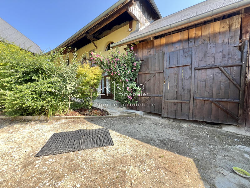 Maison - 180 m² - 7 pièces