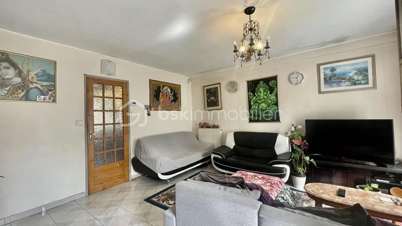 Maison traditionnelle - 97 m² - 5 pièces