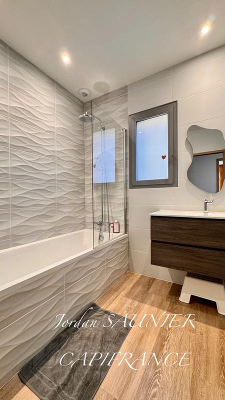 Villa - 150 m² - 6 pièces